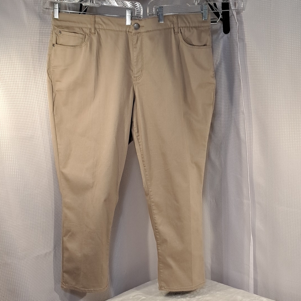 NWT Westbound Woman Pants